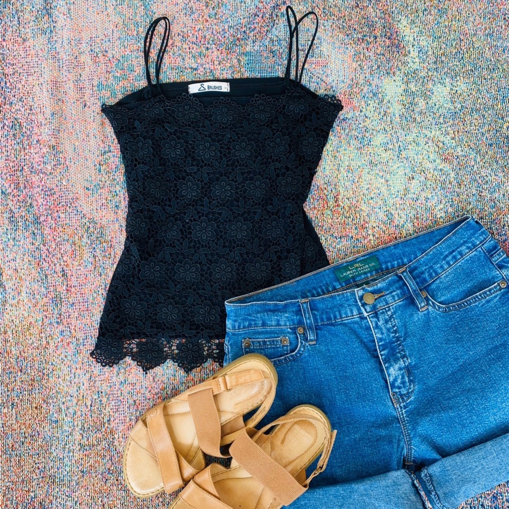 Black lace vintage boho flowery embroidered tank